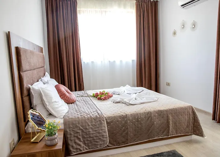Location Miraj Deluxe Two-bedroom Άγιος Κωνσταντίνος και Ελένη
